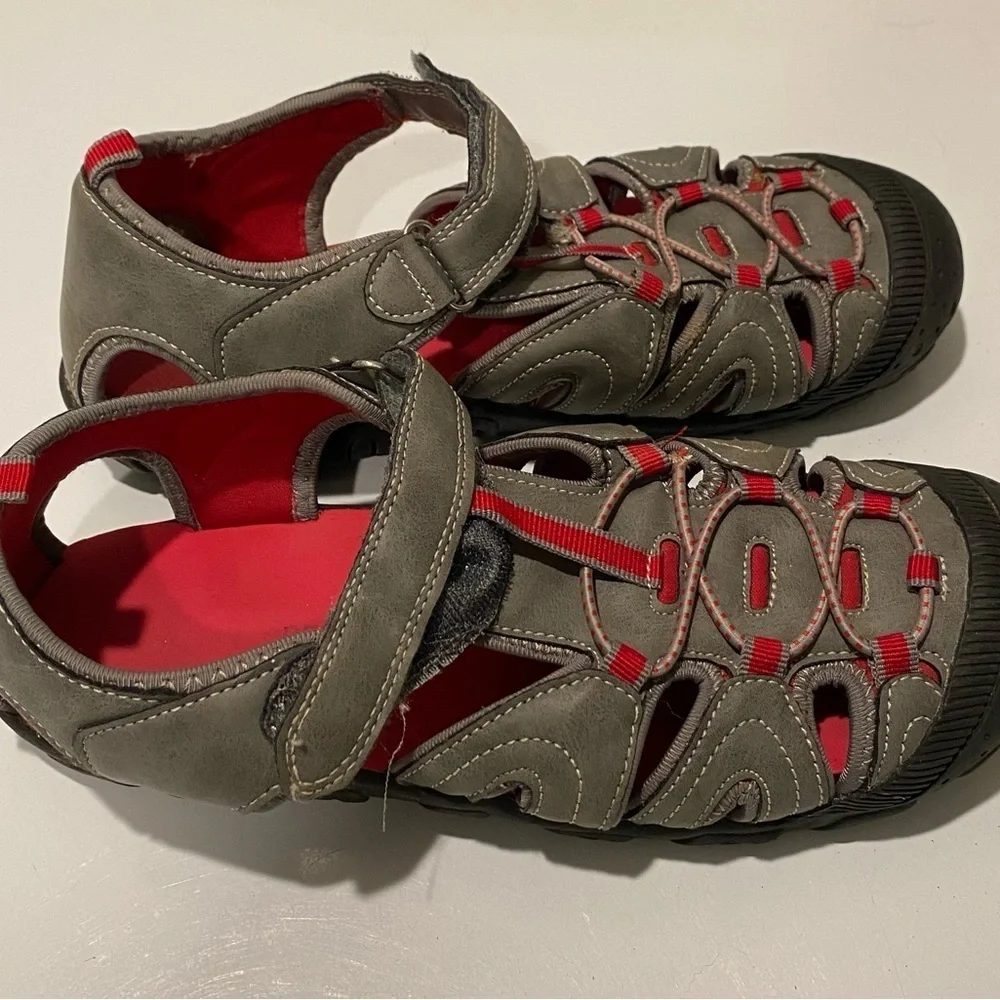 Men’s Grey and Red Sandals
